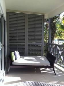 Lovely daybed on each lanai